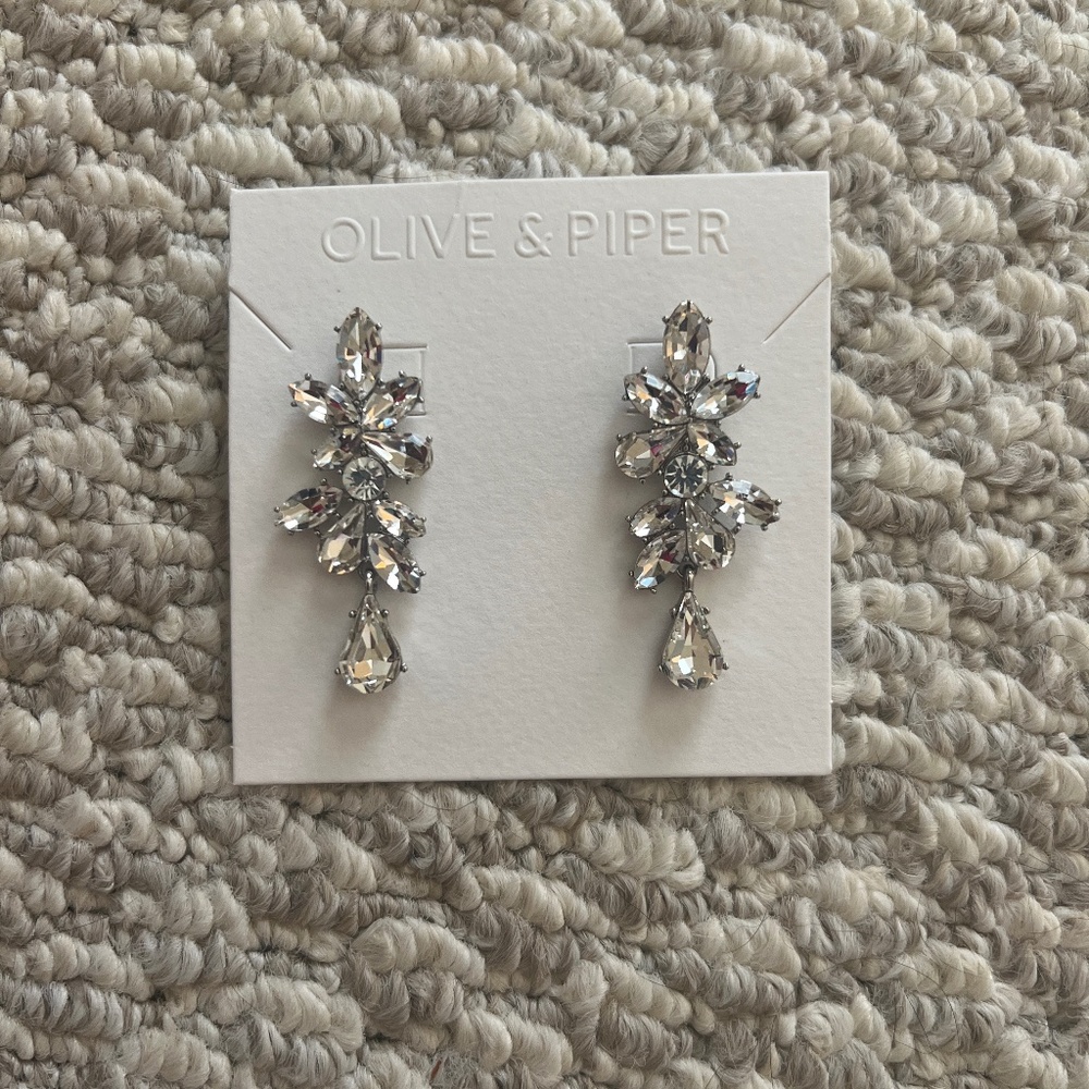 *NEW* Olive + Piper Valentina Earrings